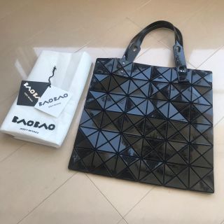 イッセイミヤケ(ISSEY MIYAKE)のhana様専用♡美品♡イッセイミヤケ♡BAOBAO バッグ♡6×6♡保存袋タグ付(トートバッグ)