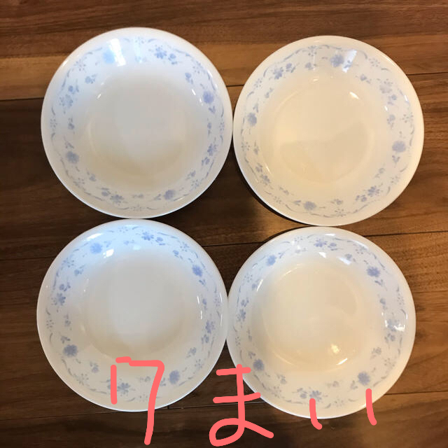 CORELLE(コレール)のプペさん専用コレール4枚 インテリア/住まい/日用品のキッチン/食器(食器)の商品写真