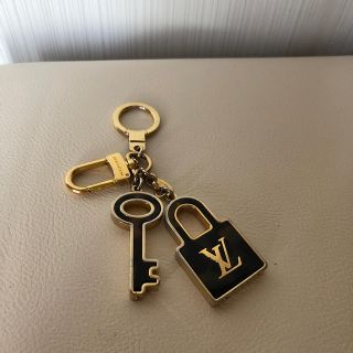 ルイヴィトン(LOUIS VUITTON)のルイヴィトン　キーホルダー　カモフラ(キーホルダー)