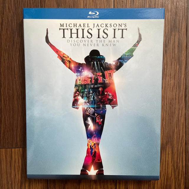 SONY(ソニー)のマイケル・ジャクソン　THIS　IS　IT Blu-ray エンタメ/ホビーのDVD/ブルーレイ(舞台/ミュージカル)の商品写真