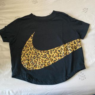 ナイキ(NIKE)のNIKE Tシャツ(Tシャツ(半袖/袖なし))