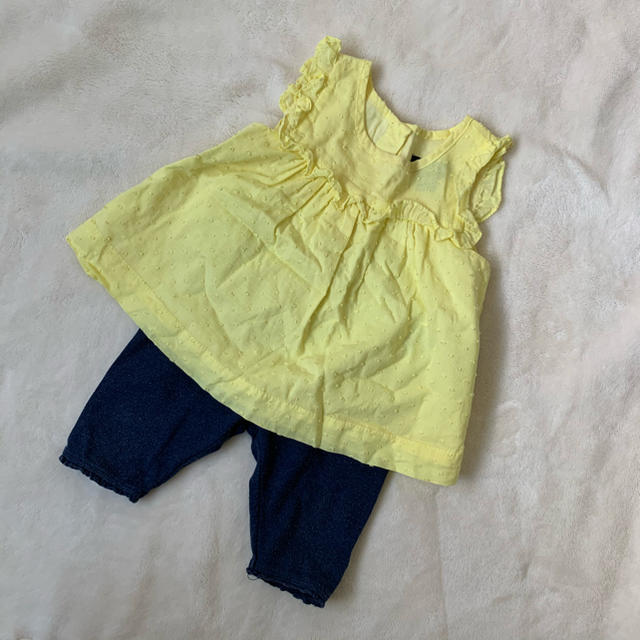 babyGAP(ベビーギャップ)のbabygap 70 キッズ/ベビー/マタニティのベビー服(~85cm)(タンクトップ/キャミソール)の商品写真