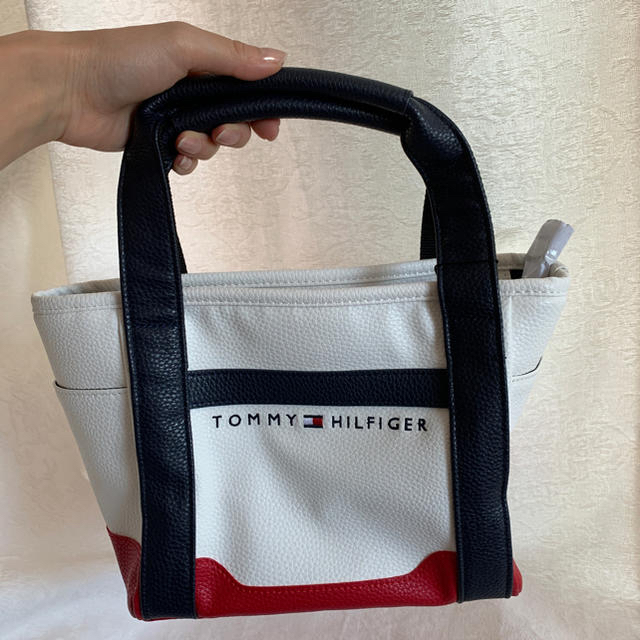 TOMMY HILFIGER(トミーヒルフィガー)のトミーヒルフィガー　カートバック　ラウンドバック スポーツ/アウトドアのゴルフ(バッグ)の商品写真