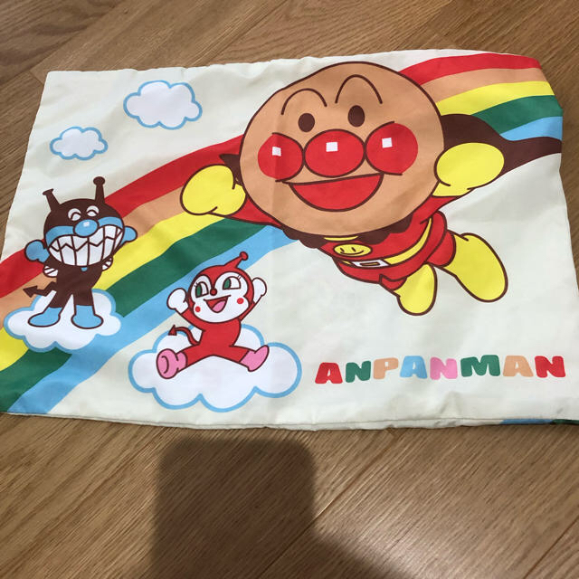 アンパンマン(アンパンマン)のアンパンマン  枕カバー キッズ/ベビー/マタニティの寝具/家具(枕)の商品写真