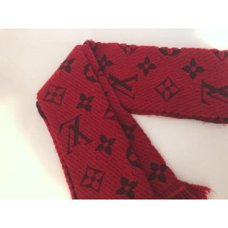 ルイヴィトン(LOUIS VUITTON)のヴィトン エシャルプ　ロゴマニア　マフラー　シャネル グッチ　(マフラー)