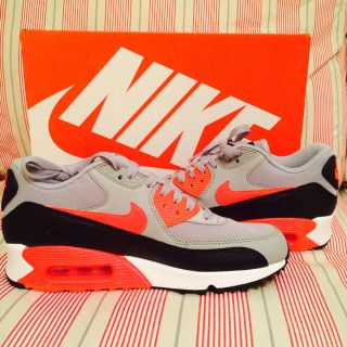 ナイキ(NIKE)のNIKE air max スニーカー(スニーカー)