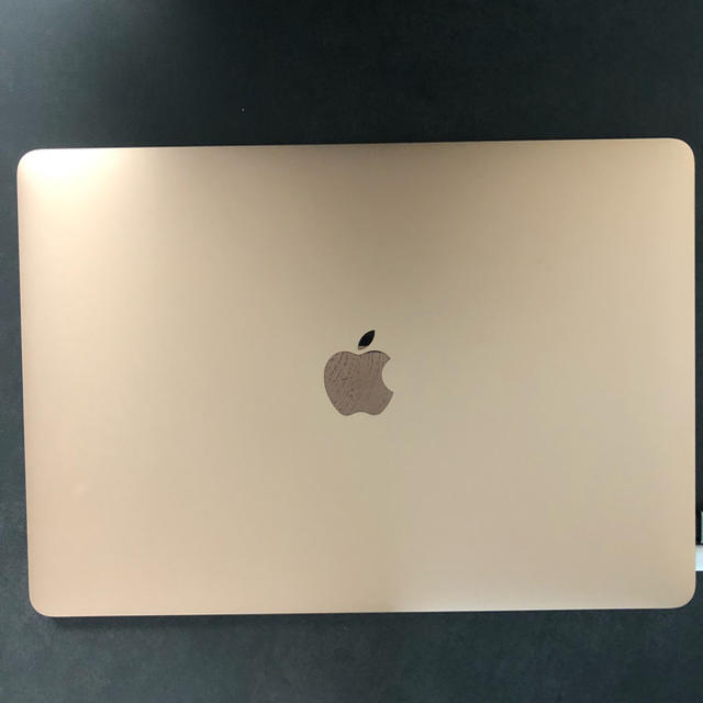 Apple(アップル)のMacBook Air (retina 13inch 2018) スマホ/家電/カメラのPC/タブレット(ノートPC)の商品写真