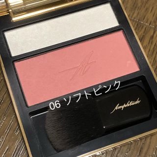 アールエムケー(RMK)の美品 アンプリチュード チーク 06 ソフトピンク(チーク)