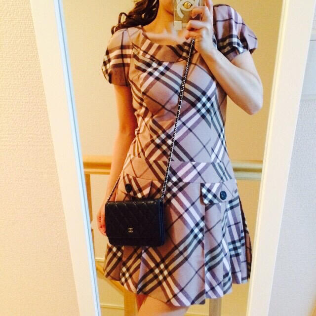 BURBERRY - 吉川ひなのちゃん愛用のバーバリーワンピの通販 by BURBERRY - 吉川ひなのちゃん愛用のバーバリーワンピの通販 by