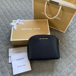 マイケルコース(Michael Kors)のMICHAEL KORS ポーチ　新品未使用⭐️最終値下げ⭐️(ポーチ)