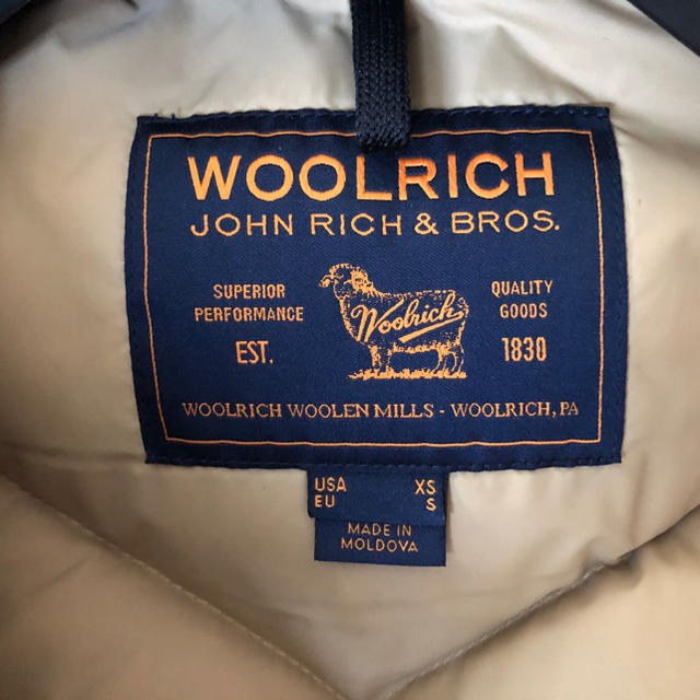 WOOLRICH(ウールリッチ)のウールリッチ　アークティックパーカー  S 黒 メンズのジャケット/アウター(ダウンジャケット)の商品写真