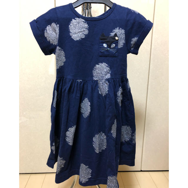 ANNA SUI mini(アナスイミニ)のANNA SUI mini アナスイミニ　半袖ワンピース　紺 キッズ/ベビー/マタニティのキッズ服女の子用(90cm~)(ワンピース)の商品写真