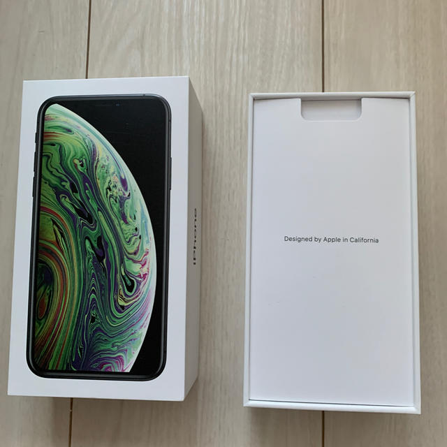 iPhone(アイフォーン)の未使用　iPhone Xs （256GB）本体以外 スマホ/家電/カメラのスマートフォン/携帯電話(スマートフォン本体)の商品写真