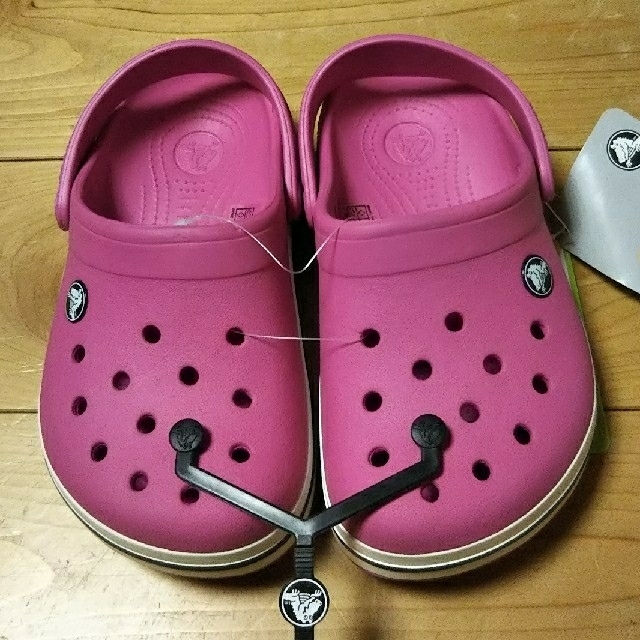 crocs(クロックス)の★専用★ キッズ/ベビー/マタニティのキッズ靴/シューズ(15cm~)(サンダル)の商品写真