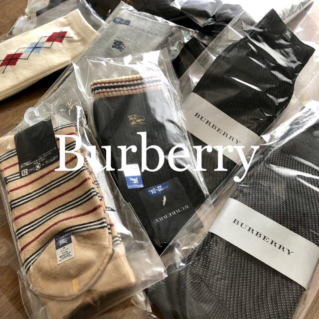 BURBERRY(バーバリー)の【正規品】BURBERRY 4点【送料無料】 レディースのレッグウェア(ソックス)の商品写真