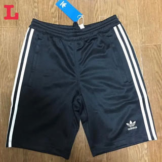 アディダス(adidas)のアディダス オリジナルス 3ストライプ モノグラム ショーツ 黒 L 新品(ショートパンツ)