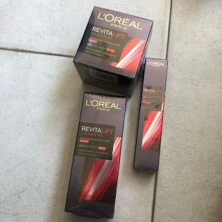 ロレアルパリ(L'Oreal Paris)のロレアルパリ　リバイタリフト　クリーム　美容液　アイ　新品3点セット　(美容液)