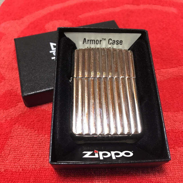 ZIPPO(ジッポー)のzippo5面深彫りストライプ アーマー　YASU様専用です メンズのファッション小物(タバコグッズ)の商品写真