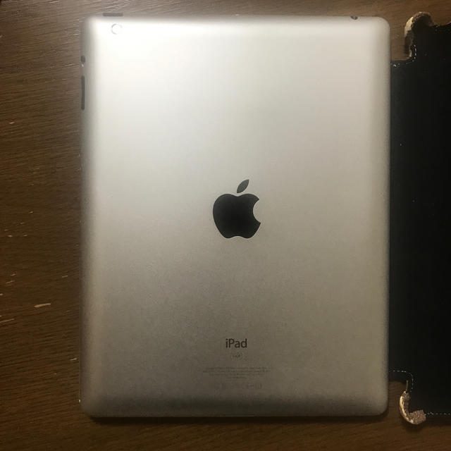 美品　iPad 　32GB 充電ケーブル付