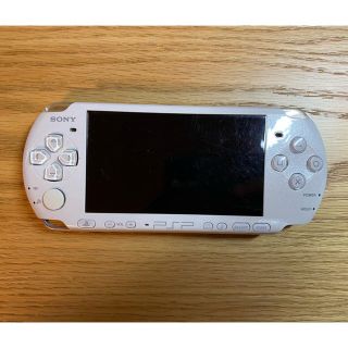 プレイステーションポータブル(PlayStation Portable)のPSP ホワイト 3000(携帯用ゲーム機本体)