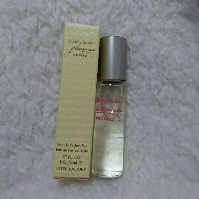 Estee Lauder(エスティローダー)の【未使用エスティローダープレジャーズエキゾティックオーデパフューム5ml コスメ/美容の香水(香水(女性用))の商品写真