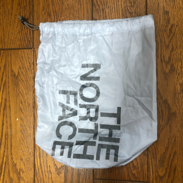 THE NORTH FACE(ザノースフェイス)のTHE NORTH FACE 収納袋 スポーツ/アウトドアのスポーツ/アウトドア その他(その他)の商品写真