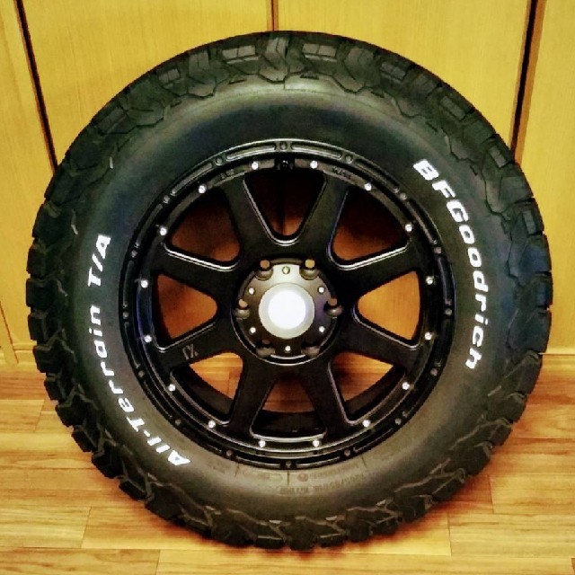 タイヤ4本セット　265/60R 18