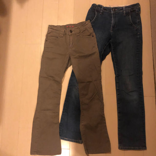 UNIQLO(ユニクロ)の130-140パンツ２枚 キッズ/ベビー/マタニティのキッズ服女の子用(90cm~)(パンツ/スパッツ)の商品写真