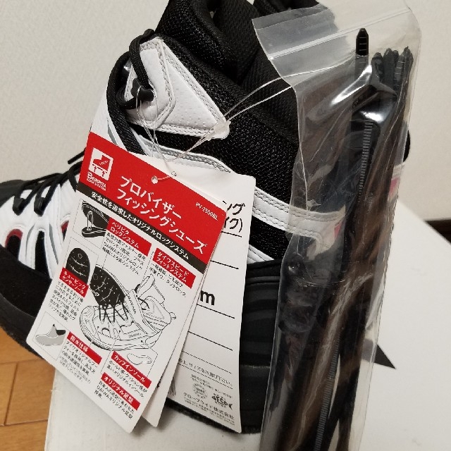 DAIWA(ダイワ)のダイワ　フィッシングシューズ　ホワイト スポーツ/アウトドアのフィッシング(その他)の商品写真