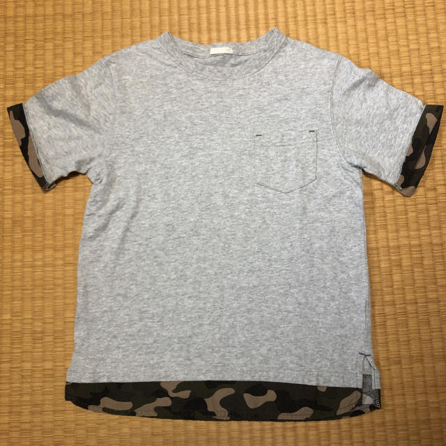 GU(ジーユー)のGUTシャツ 130cm キッズ/ベビー/マタニティのキッズ服男の子用(90cm~)(Tシャツ/カットソー)の商品写真