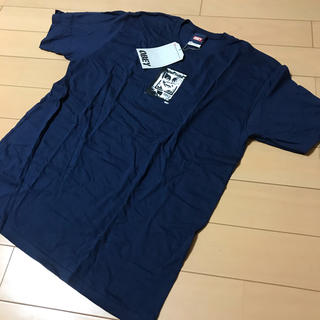 オベイ(OBEY)のobey Tシャツ　未使用品　Lサイズ(Tシャツ/カットソー(半袖/袖なし))