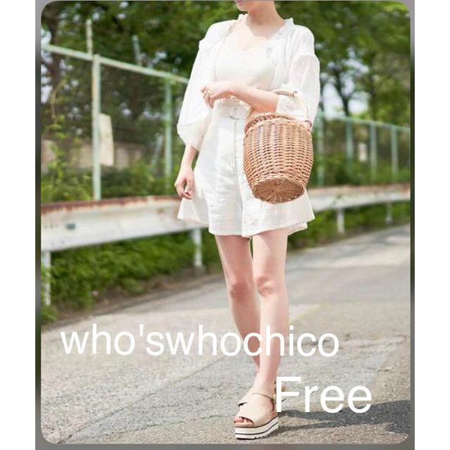 who's who Chico(フーズフーチコ)のレディース パンツ ショートパンツ 白 フーズフーチコ 春夏 新品未使用 レディースのパンツ(ショートパンツ)の商品写真