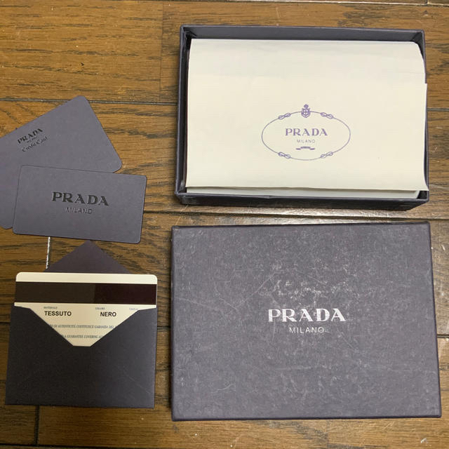 PRADA(プラダ)のPRADA M523 新品未使用 レディースのファッション小物(財布)の商品写真