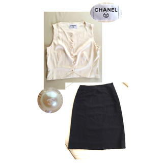 シャネル(CHANEL)のCHANELセット ココマークパールボタンシルクシャツ＆ココマーク刺繍スカート(セット/コーデ)