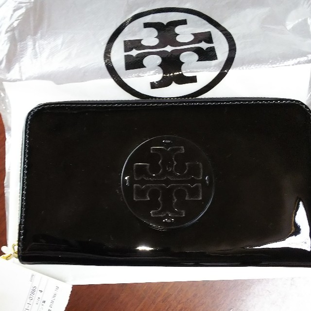 【ほぼ新品】TORYBURCH トリーバーチ　長財布　エナメル　ブラック