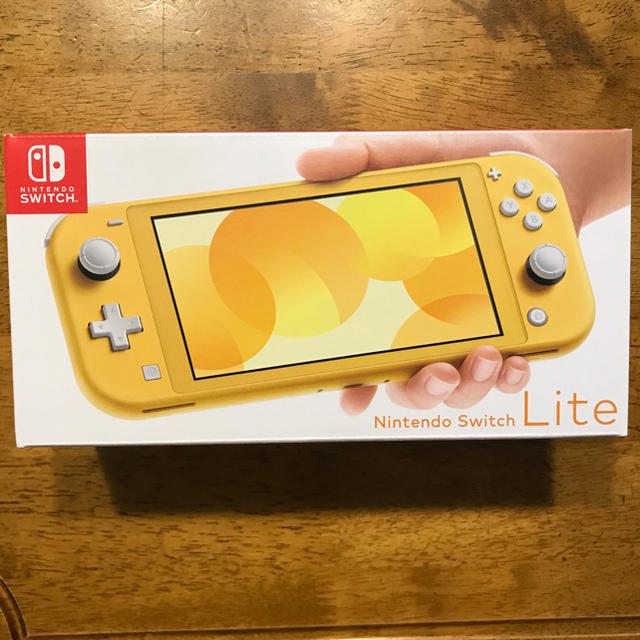 【新品】ニンテンドースイッチライト Nintendo Switch