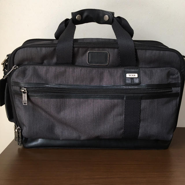 TUMI ビジネスバッグ　グレー　3way