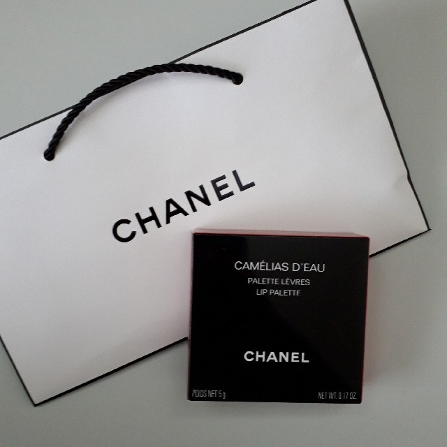 CHANEL　カメリアドー　ｼｮｯﾊﾟｰ付き