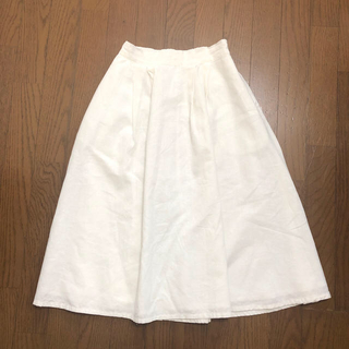 ウィゴー(WEGO)の白スカート(ひざ丈スカート)