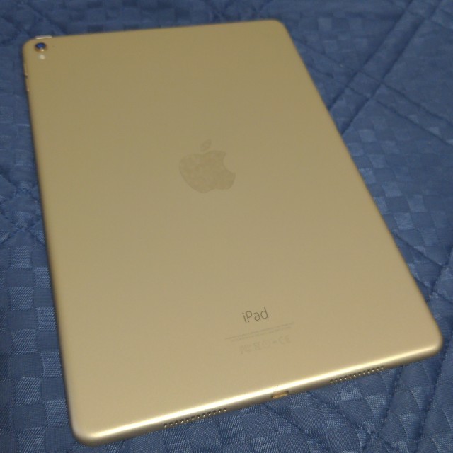 Apple iPad Pro 9.7 128GB Wi-Fiモデル 1