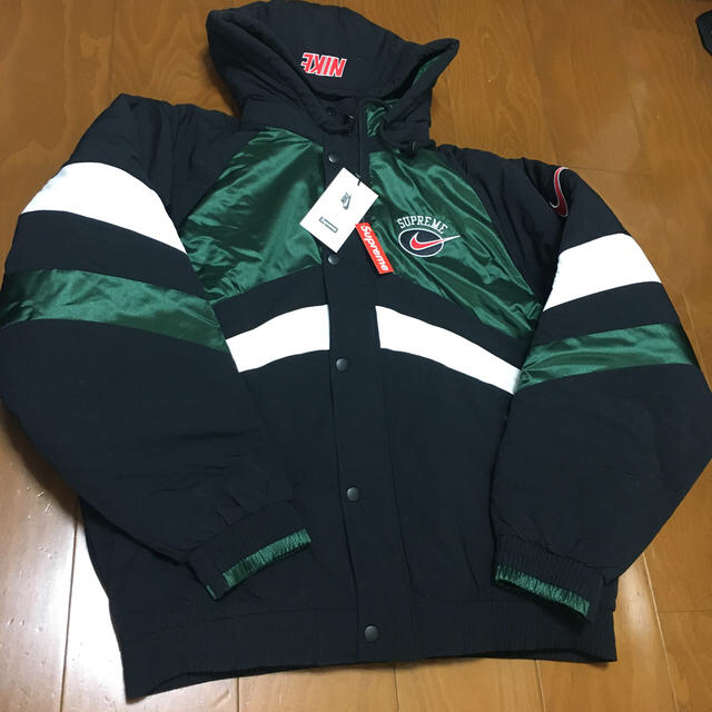 Supreme×Nike 新品　Size M 緑ナイロンジャケット