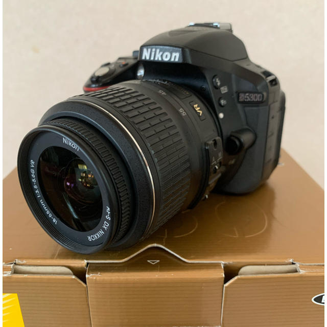 Nikon ニコンd5300 本体とレンズ 2