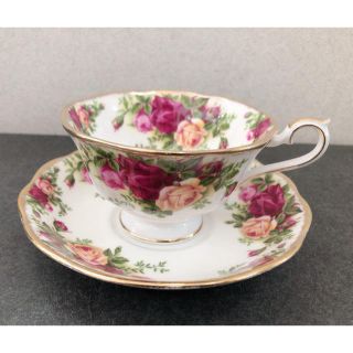 ロイヤルアルバート(ROYAL ALBERT)のロイヤルアルバート ティーカップ&ソーサー(グラス/カップ)