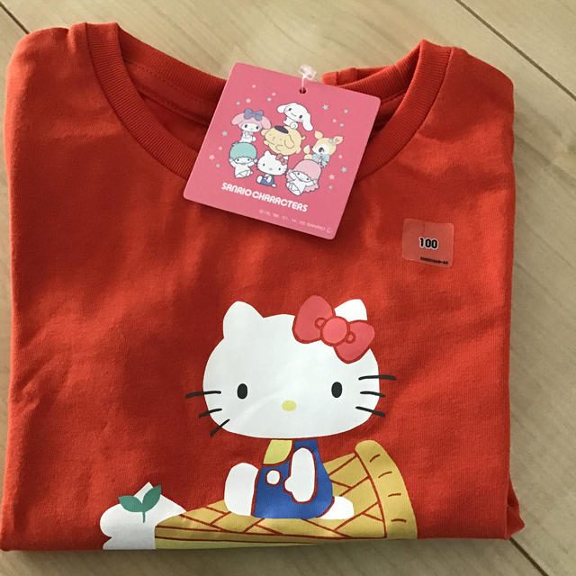 UNIQLO(ユニクロ)のUNIQLO キッズ/ベビー/マタニティのキッズ服女の子用(90cm~)(Tシャツ/カットソー)の商品写真