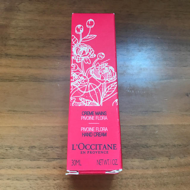 L'OCCITANE(ロクシタン)の新品未使用ロクシタン ハンドクリーム30g コスメ/美容のボディケア(ハンドクリーム)の商品写真