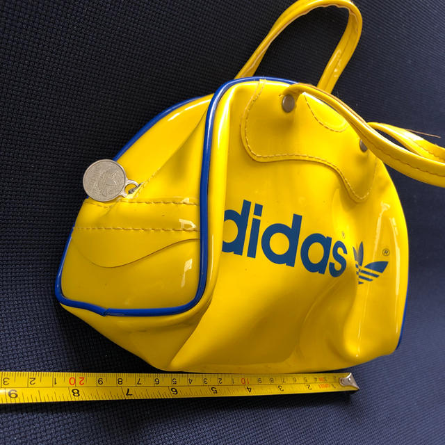 adidas(アディダス)のスポーツバック スポーツ/アウトドアのゴルフ(バッグ)の商品写真
