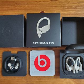 ビーツバイドクタードレ(Beats by Dr Dre)のPowerbeats Pro アイボリー 完全ワイヤレスイヤフォン(ヘッドフォン/イヤフォン)