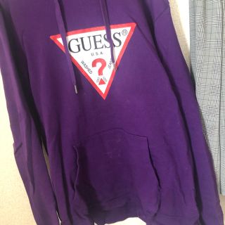 ゲス(GUESS)のGUESSパーカー(パーカー)