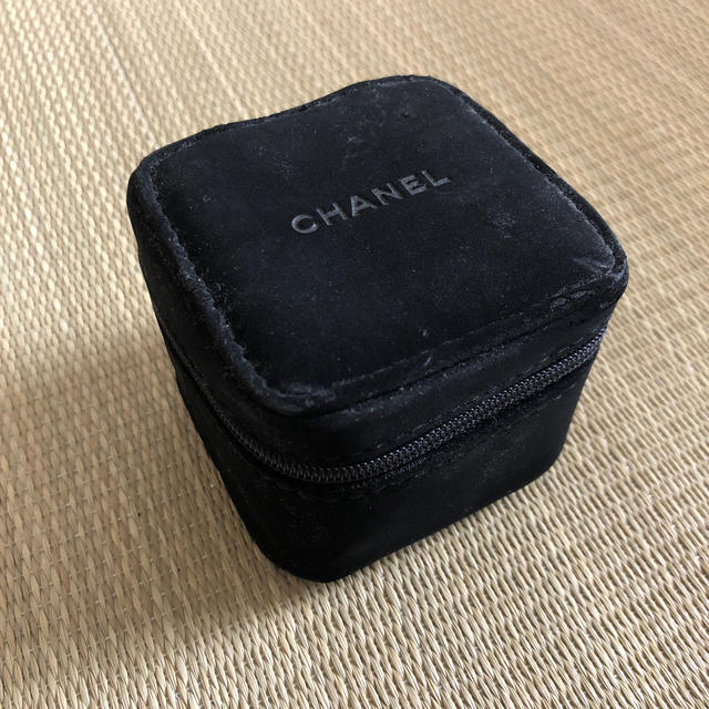 CHANEL(シャネル)のCHANEL 時計ケース レディースのファッション小物(その他)の商品写真