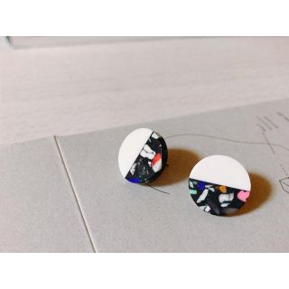 丸ピアス(柄)(ピアス)